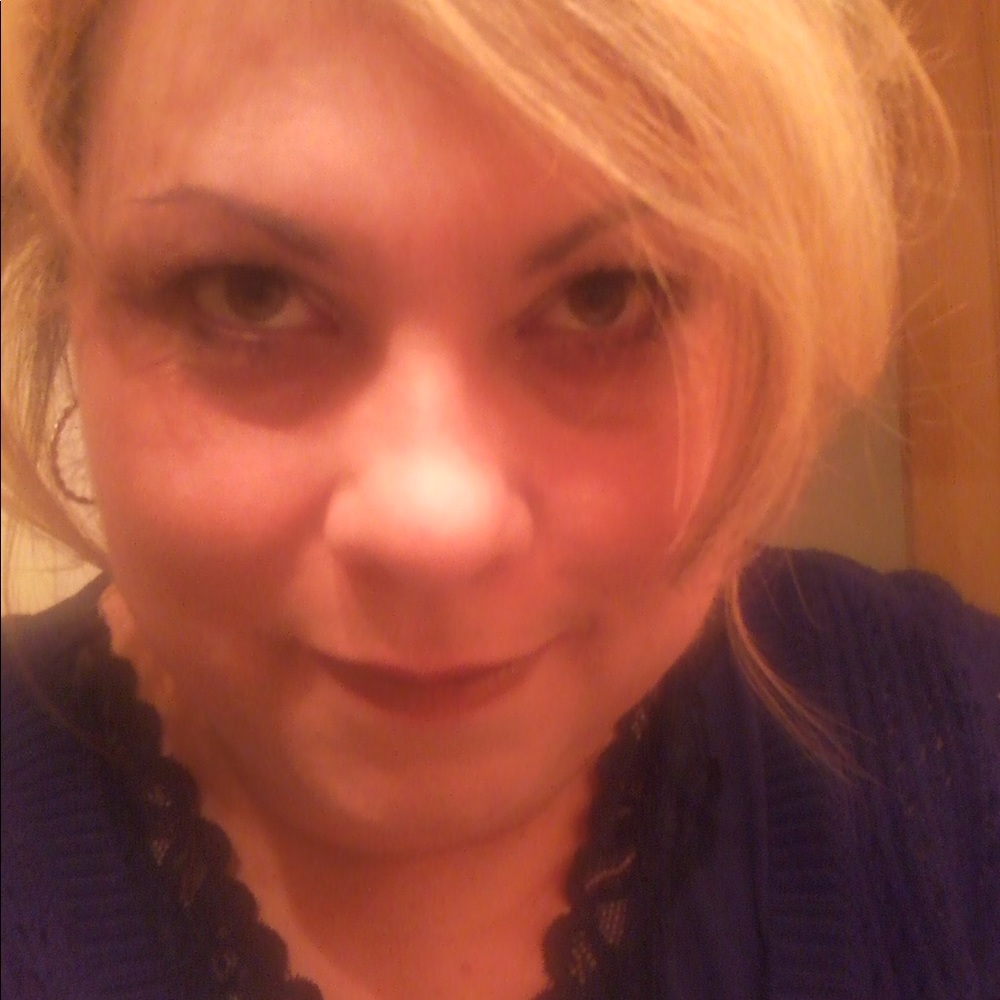 Meet your Posher, Jeanne